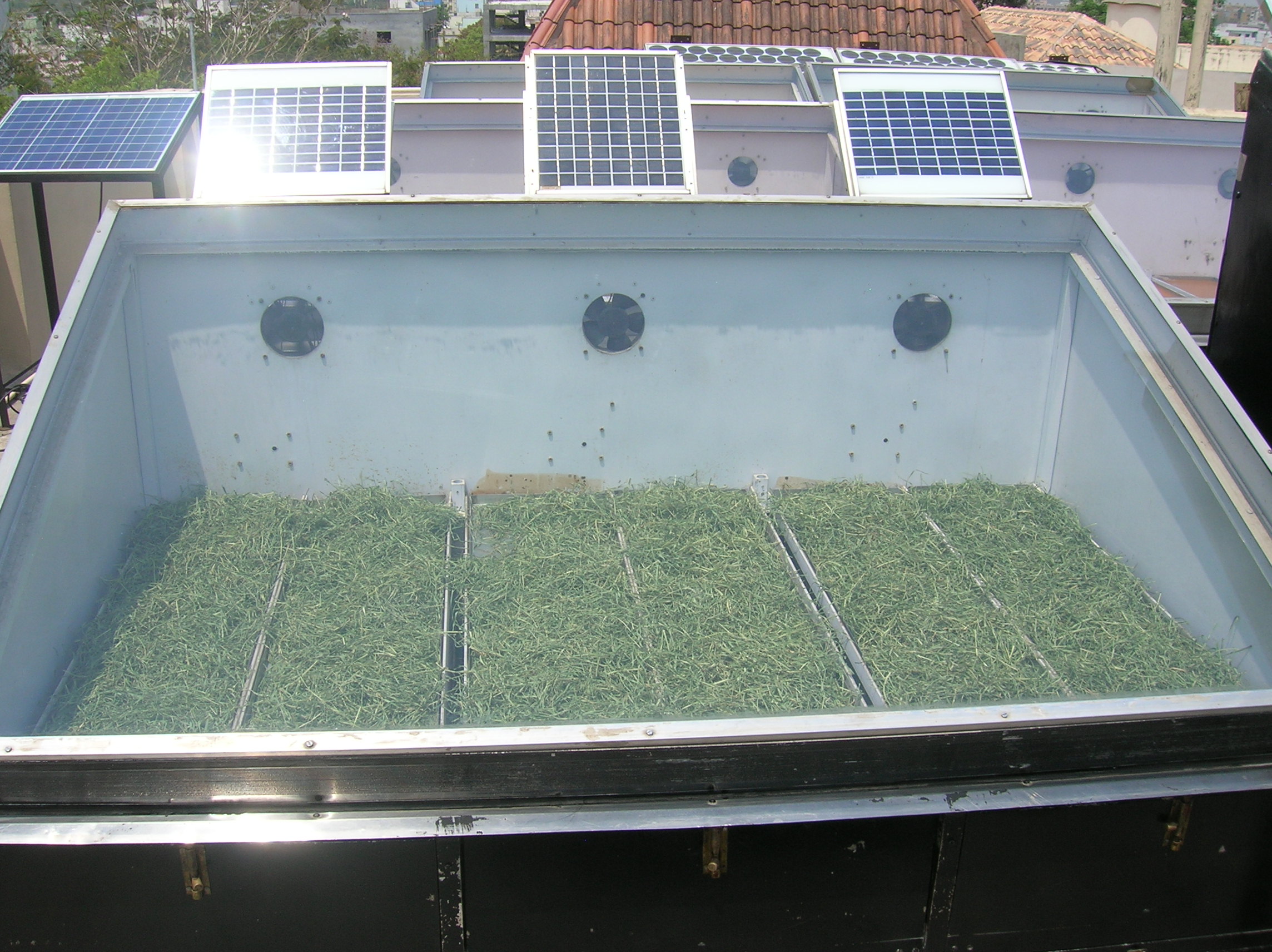 Cabinet Solar Dryer – Society for Energy, Environment and ...